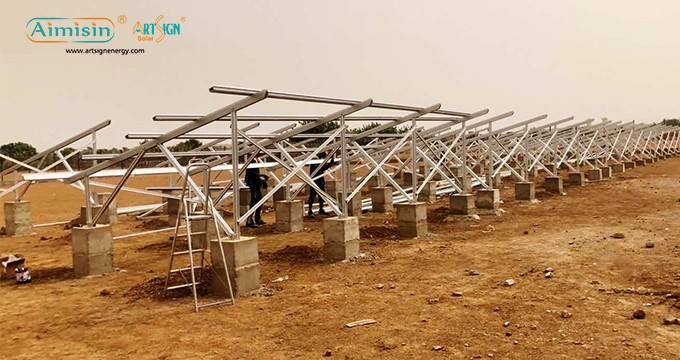 210-kW-Aluminium-Freilandsolaranlage in Mali